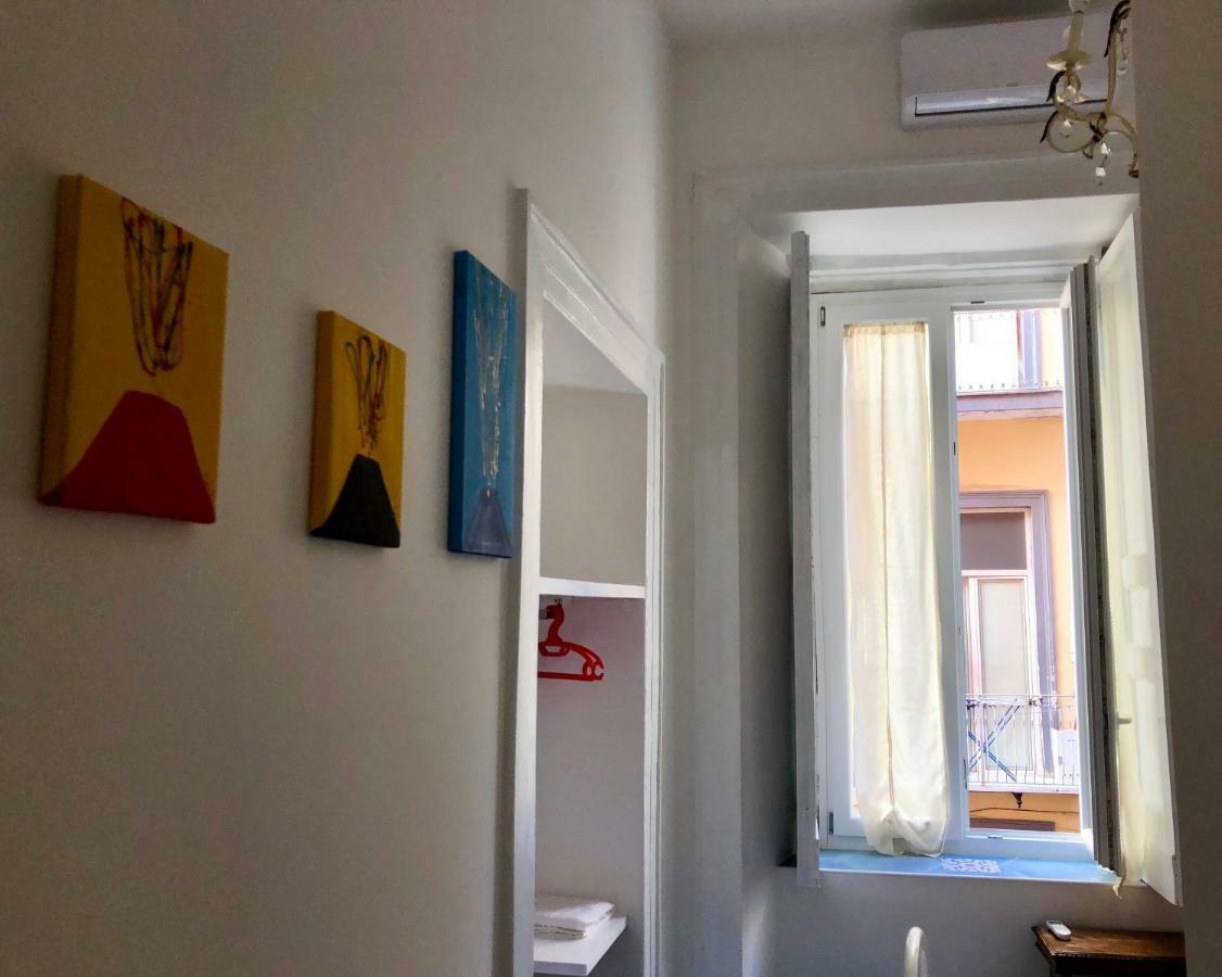 Il Sole Di Montesanto Bed & Breakfast Napoli Dış mekan fotoğraf