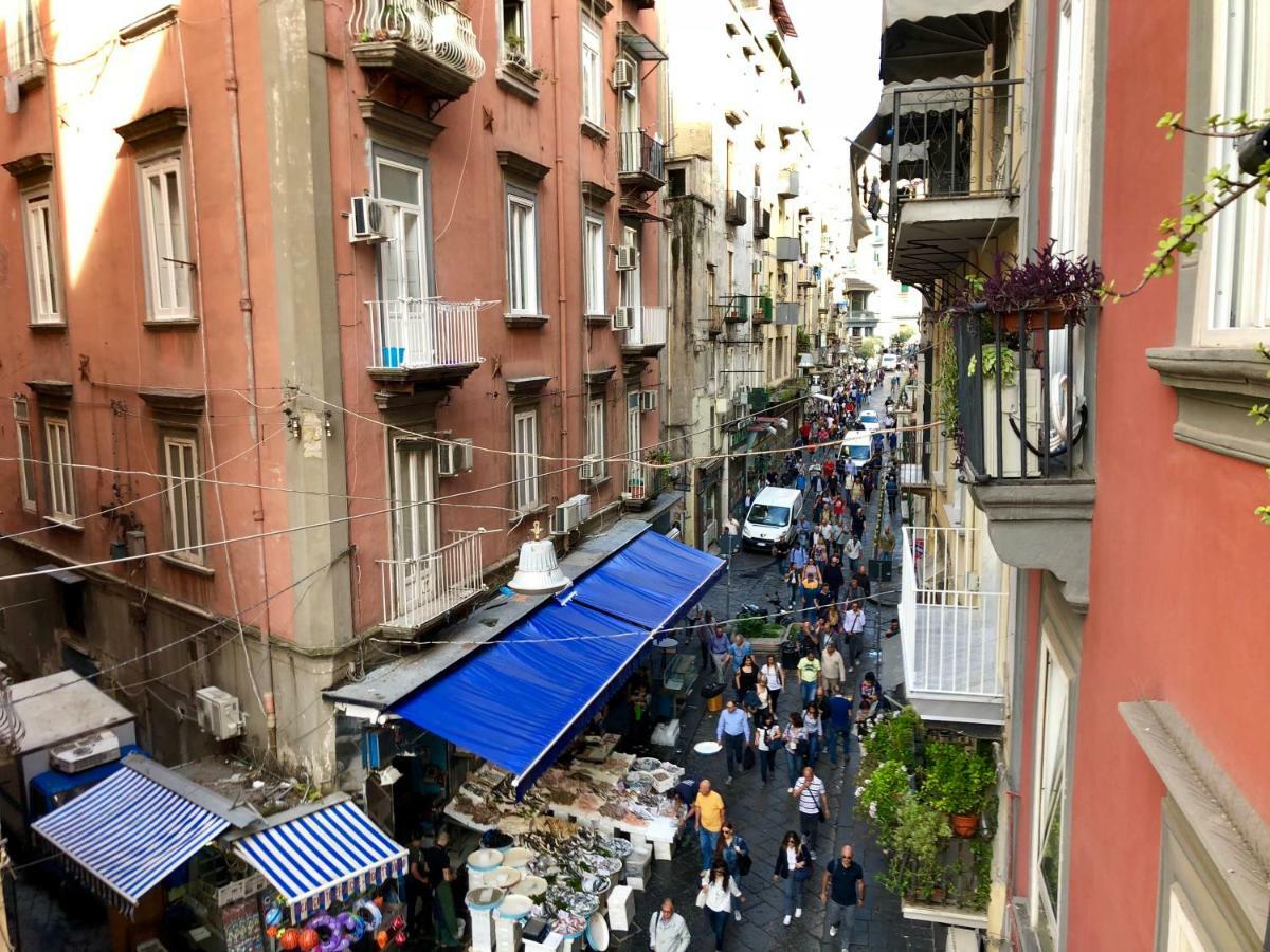 Il Sole Di Montesanto Bed & Breakfast Napoli Dış mekan fotoğraf